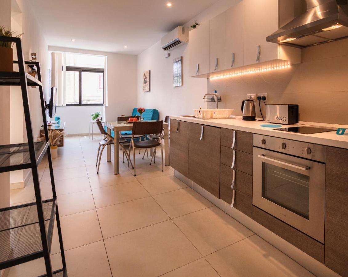 Modern Comfort - 2Br Apartment Center Of St Julians & Paceville Saint Julian's Exterior photo